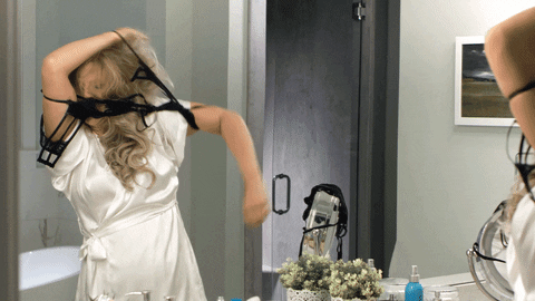 Hot Girls Fail Too (32 gifs)