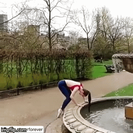 Hot Girls Fail Too (32 gifs)