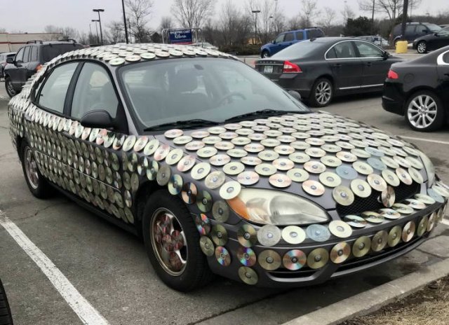 Weird Cars (32 pics)