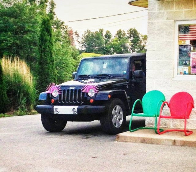 Weird Cars (32 pics)
