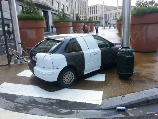 Weird Cars (32 pics)