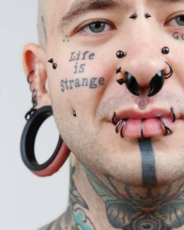 People Who Dramatically Changed Their Appearances (41 pics)