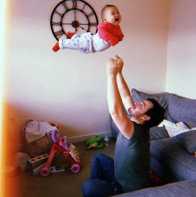 Dads Vs Moms (20 pics)