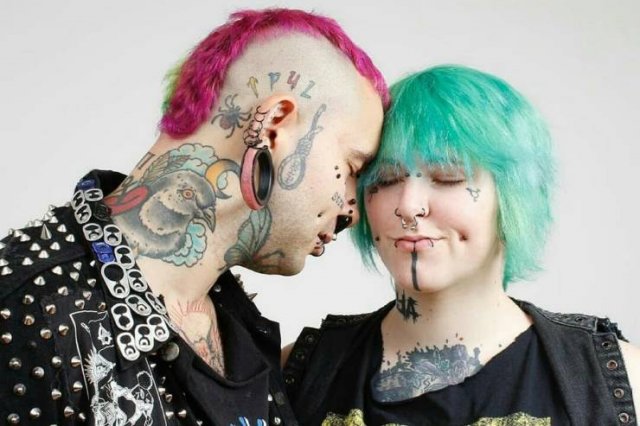 People Who Dramatically Changed Their Appearances (41 pics)