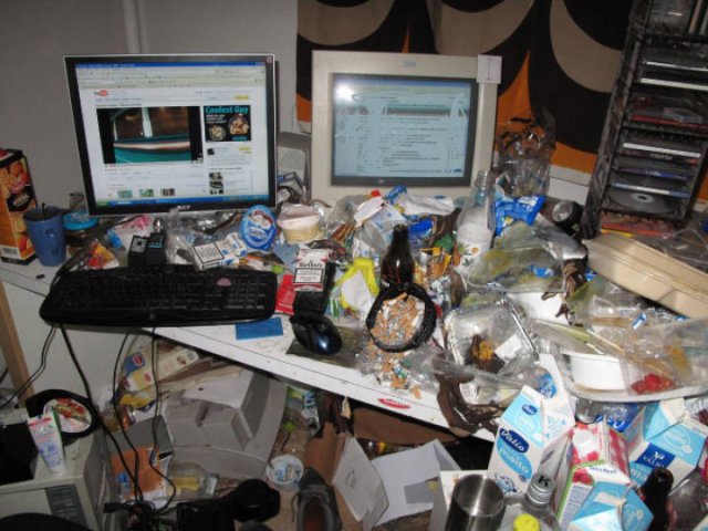 Some People Have To Prepare Their Home Offices For Work (22 pics)