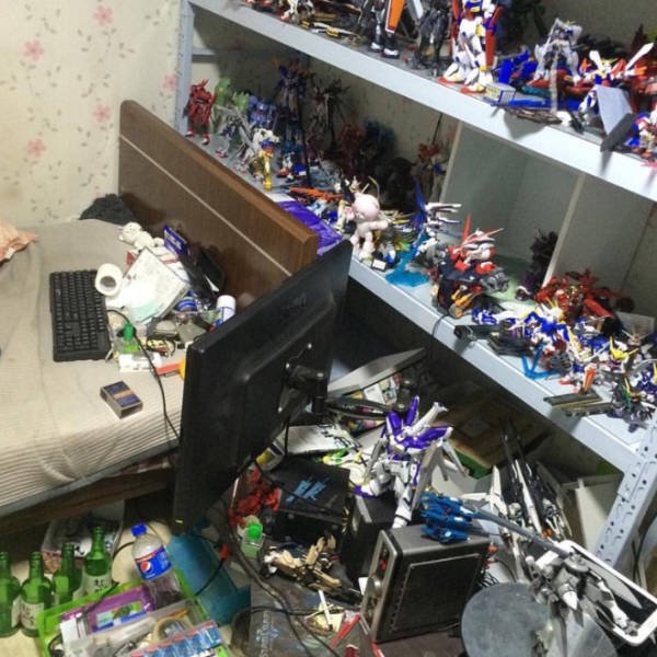 Some People Have To Prepare Their Home Offices For Work (22 pics)