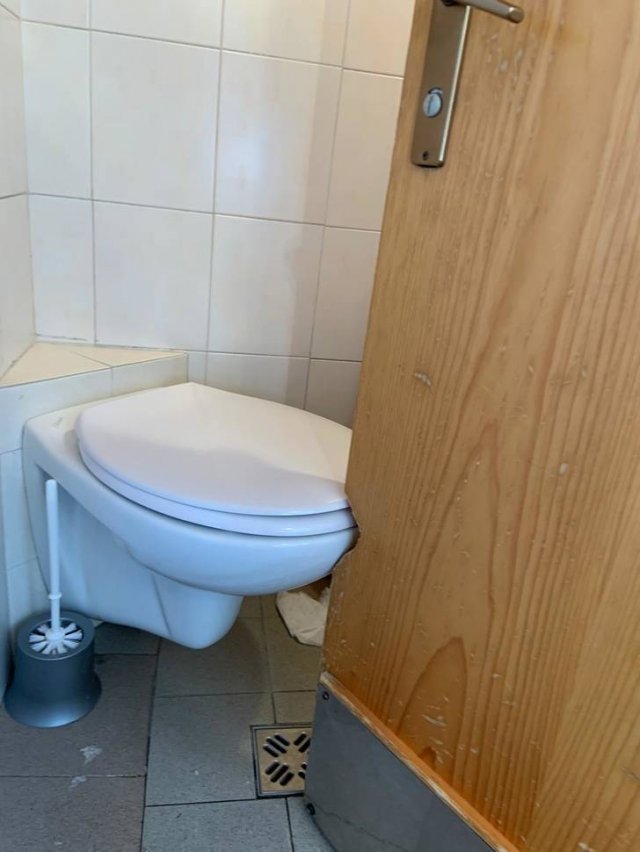 Annoying Things (20 pics)