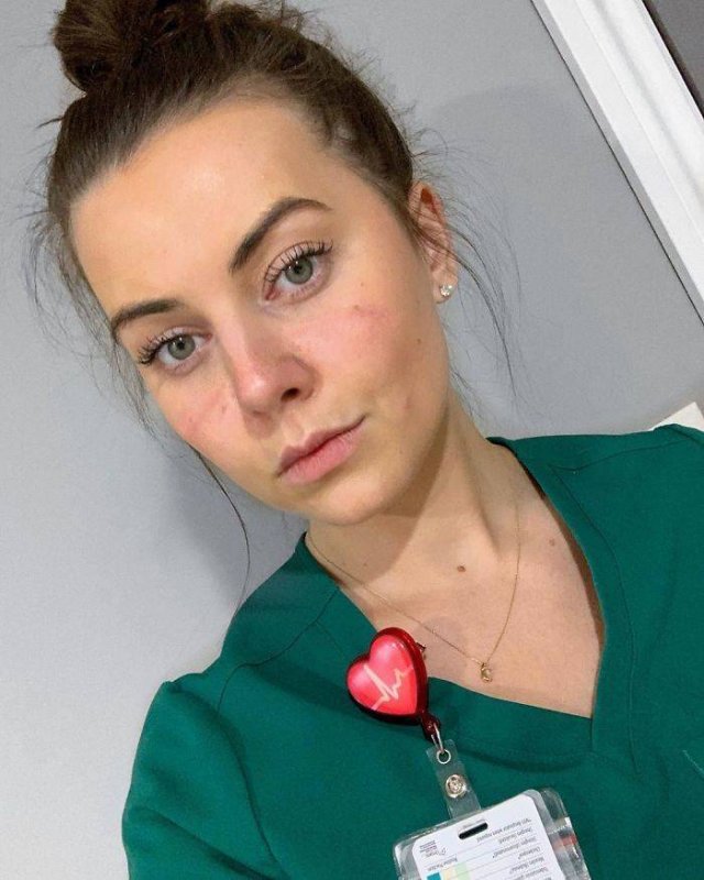 Overworked Doctors And Nurses Show Themselves After Working Hours (34 pics)
