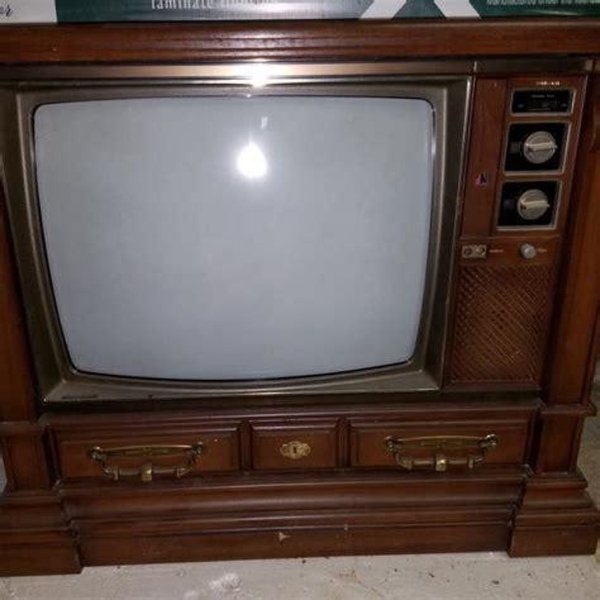 Vintage Things That Still Work (27 pics)