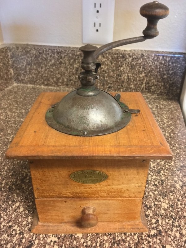 Vintage Things That Still Work (27 pics)