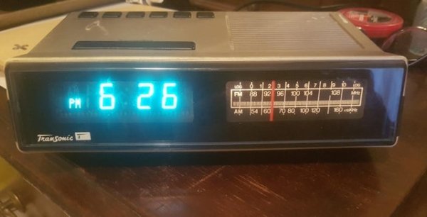 Vintage Things That Still Work (27 pics)