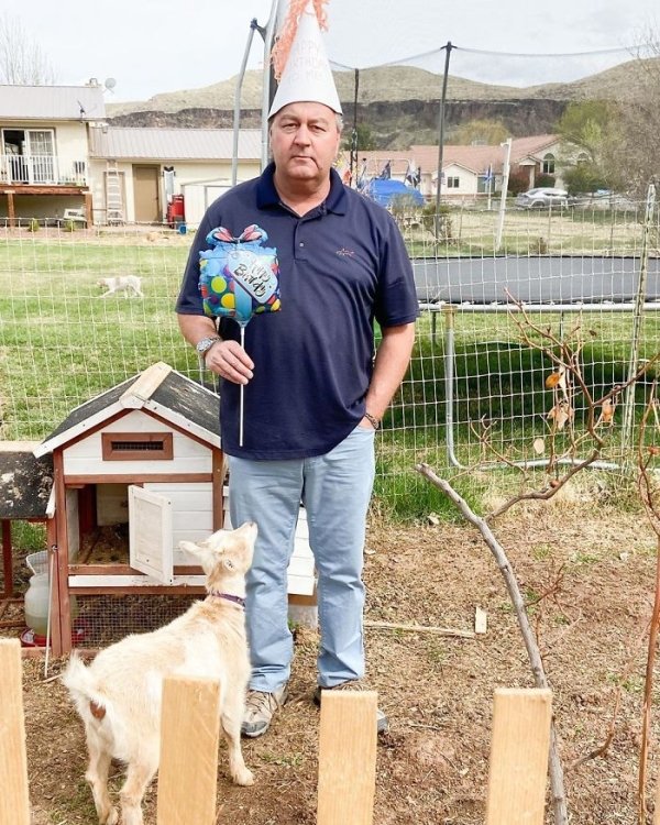 How People Celebrate Birthdays In Quarantine (40 pics)