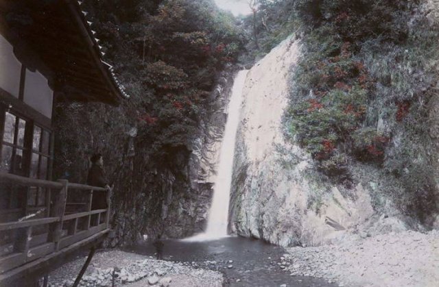 Japan 130 Years Ago (24 pics)