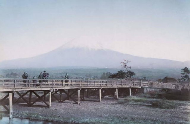 Japan 130 Years Ago (24 pics)