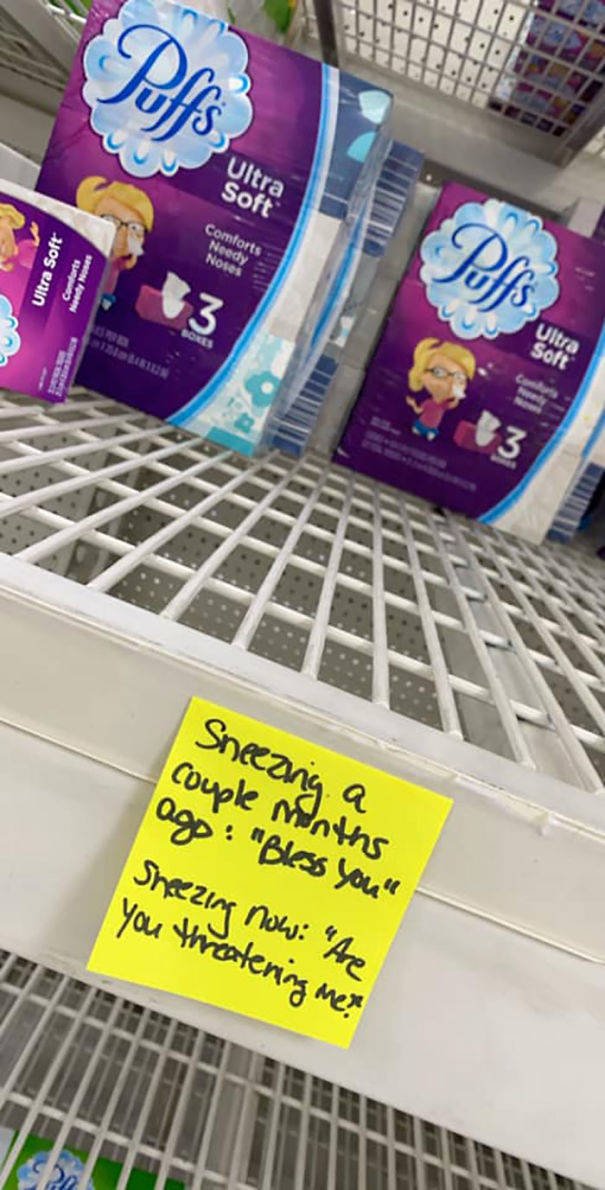 Funny Notes Around Walmart (31 pics)