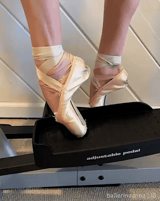 Wow GIFs (24 gifs)