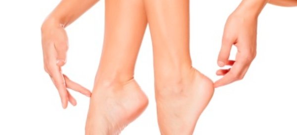 Bare Ankle Lovers Will Understand (15 pics)
