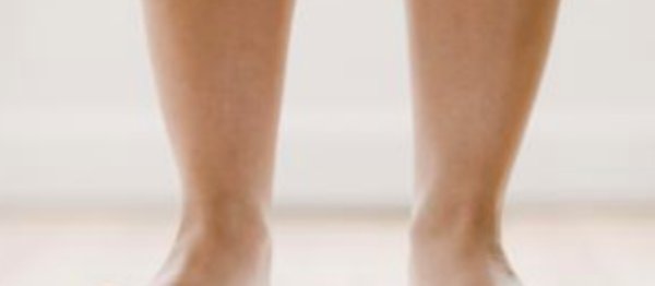 Bare Ankle Lovers Will Understand (15 pics)