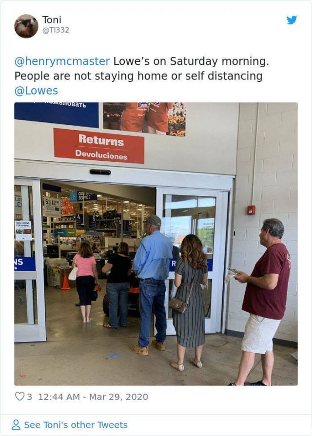 South Carolina Hasn't Heard About Social Distancing (31 pics)