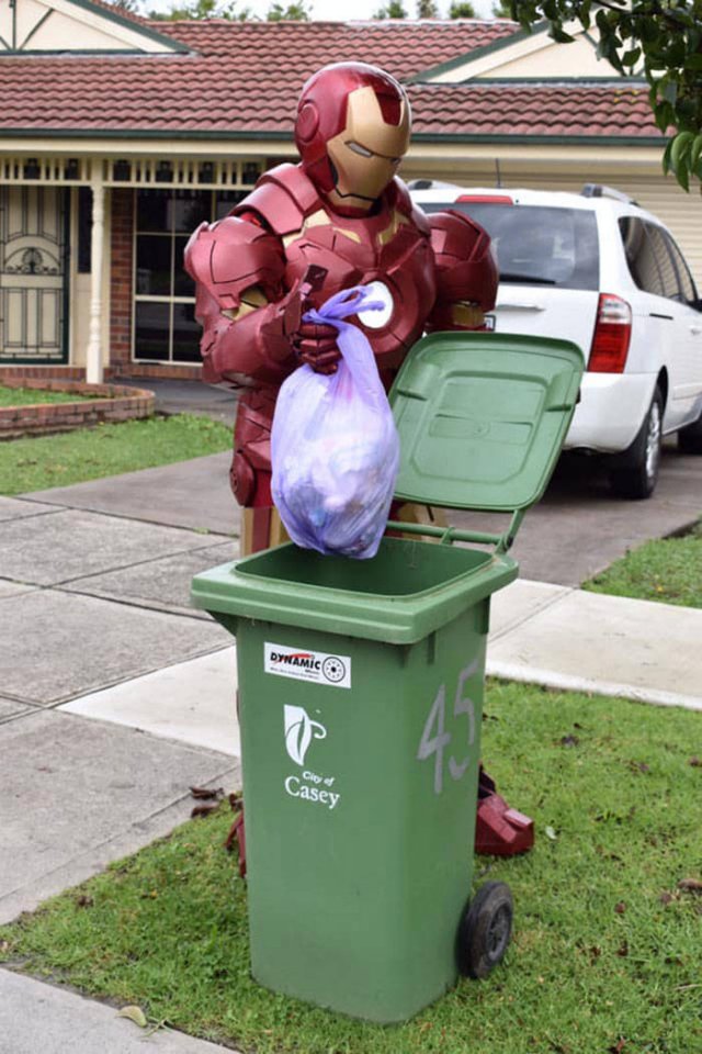 Australians Take Part In Bin Challenge (29 pics)