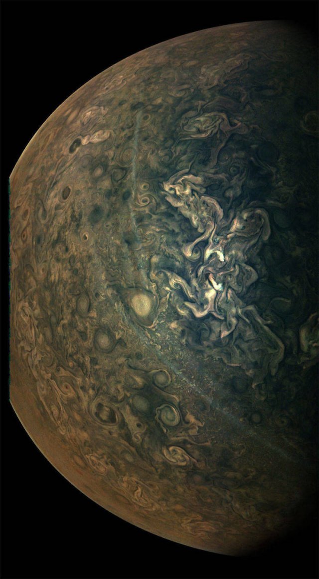 NASA Jupiter Photos By Juno Spacecraft (44 pics)