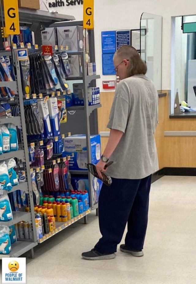 People Of Walmart (40 pics)