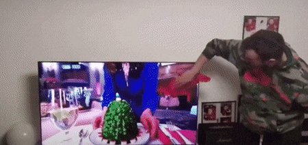 Acid Gifdump, April 9 (25 gifs)