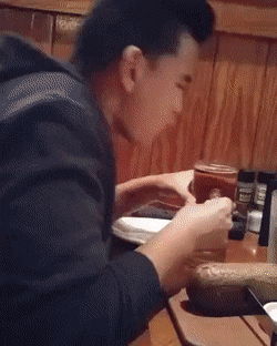 Acid Gifdump, April 13 (25 gifs)