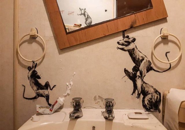 How Banksy Works From Home (6 pics)