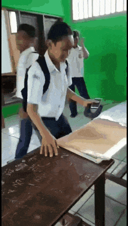 Acid Gifdump, April 16 (25 gifs)