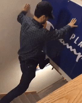 Acid Gifdump, April 17 (25 gifs)