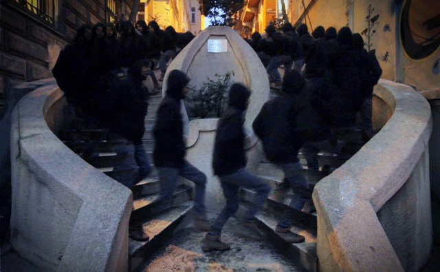 Amazing GIFs (16 gifs)