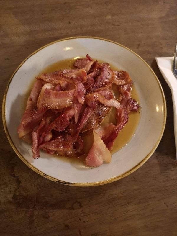 These Restaurants Are To Fulfill Your Wishes (30 pics)