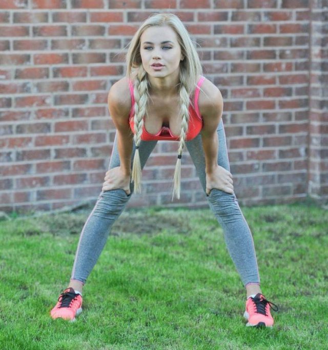 Sporty Girls (54 pics)