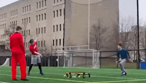 Spikeball GIFs (20 gifs)