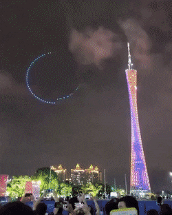 Acid Gifdump, April 24 (25 gifs)