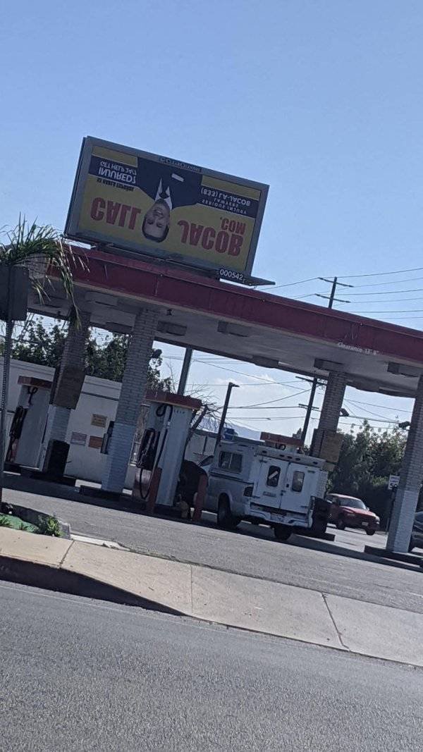 Strange Signs (35 pics)