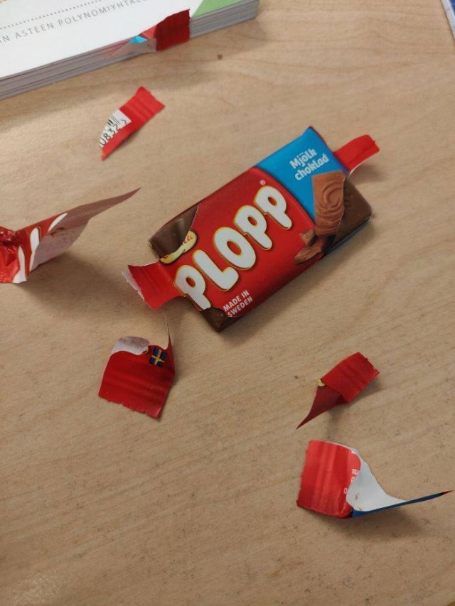 Bad Days Happen (40 pics)