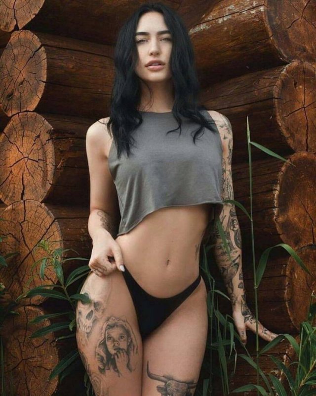 Tattooed Girls (56 pics)