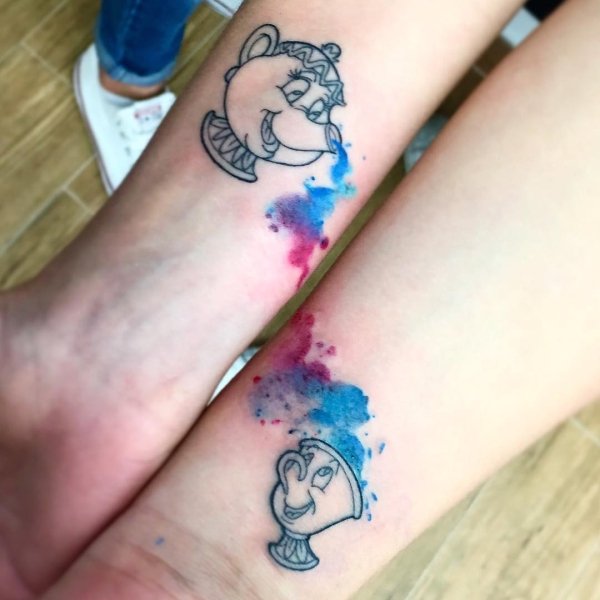 Pair Tattoos (37 pics)