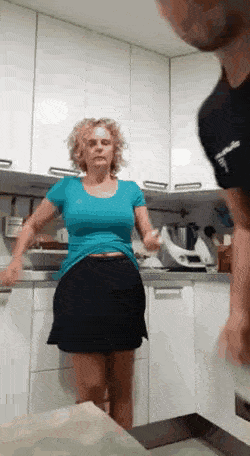 Acid Gifdump, May 1 (25 gifs)