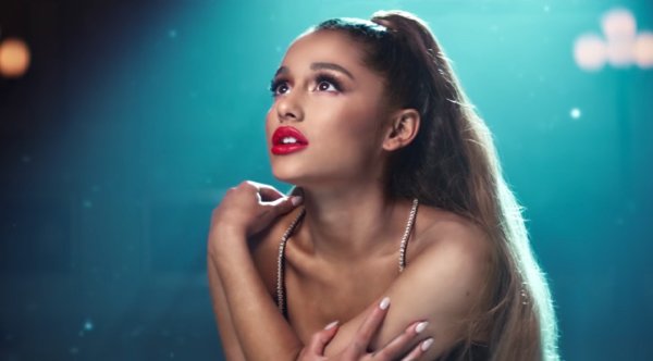 Songs That Were Written About Other Celebrities (21 pics)