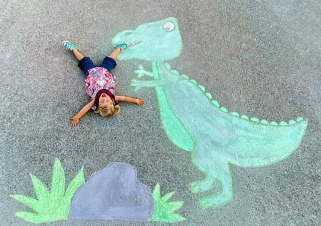 Quarantine Chalk Art By Abbey Burns Tucker (30 pics)