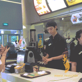 Fails (12 gifs)