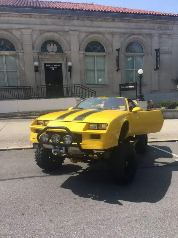 Weird Cars (34 pics)