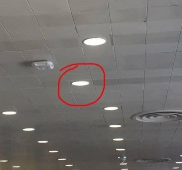 Annoying Things (45 pics) Annoying Things (45 pics)