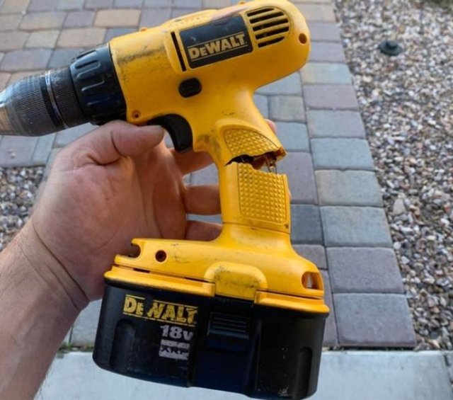 Annoying Things (45 pics) Annoying Things (45 pics)