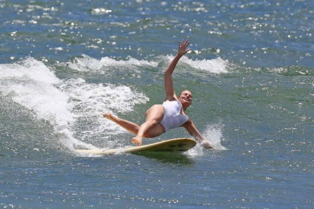 Right Moment (45 pics)
