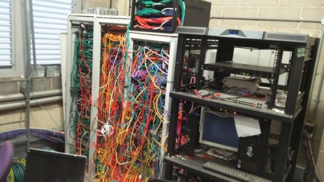 Tech Support Struggles (40 pics)