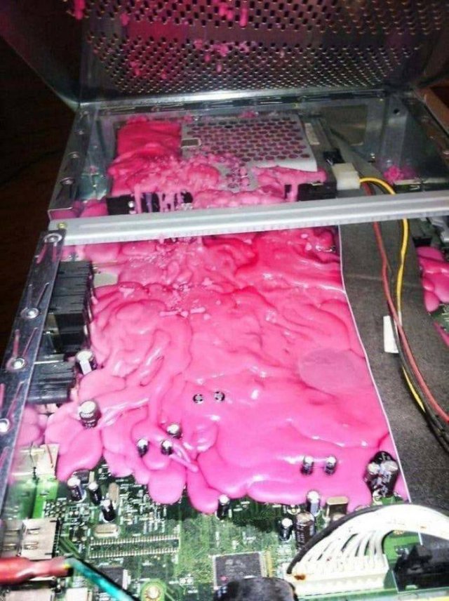 Tech Support Struggles (40 pics)
